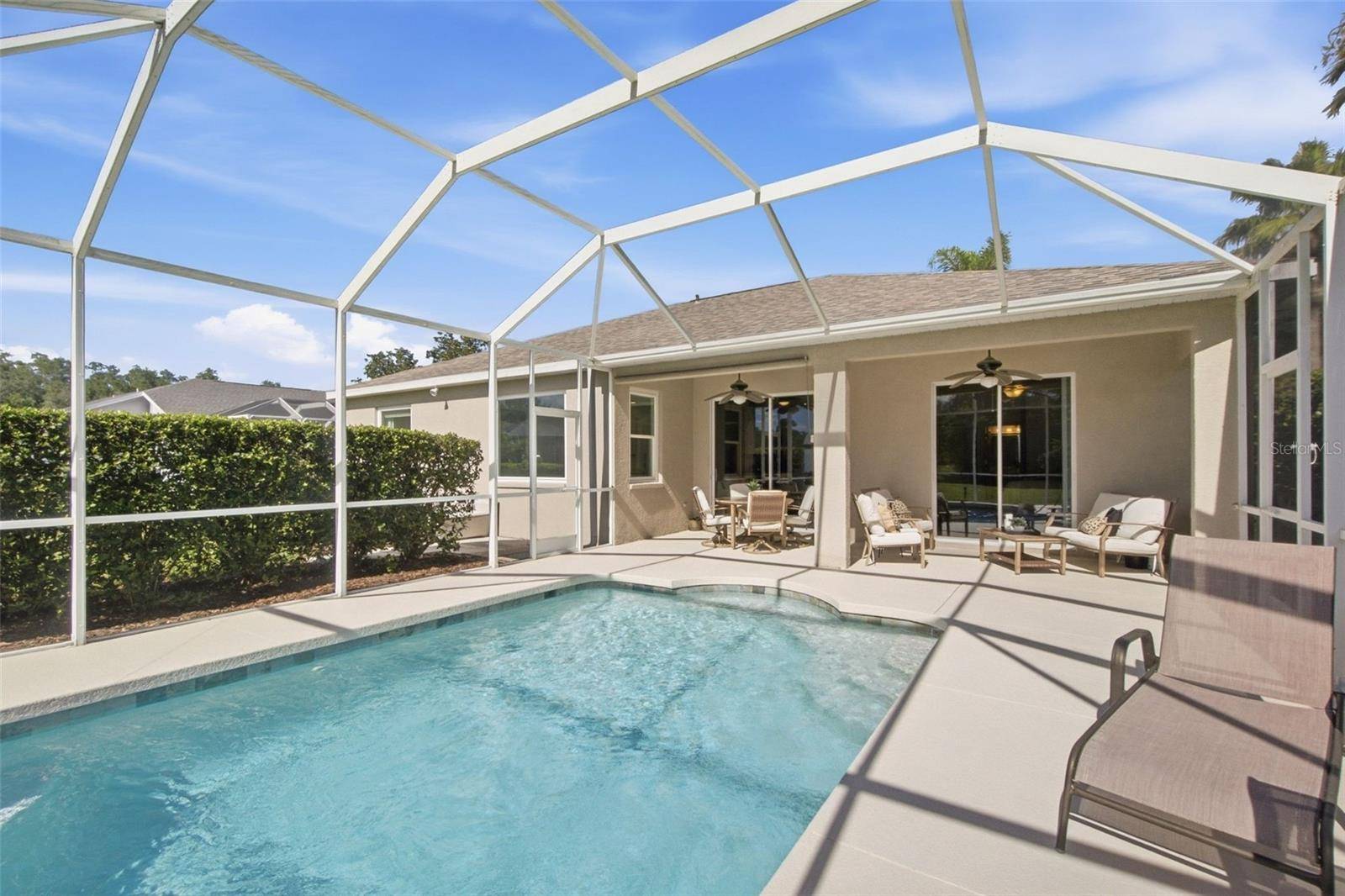 414 LONDONDERRY DR, Sarasota, FL 34240