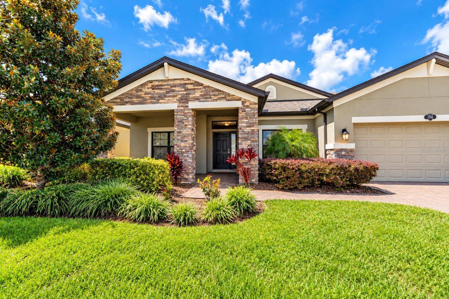 1741 CHERRY WALK RD, Lutz, FL 33558