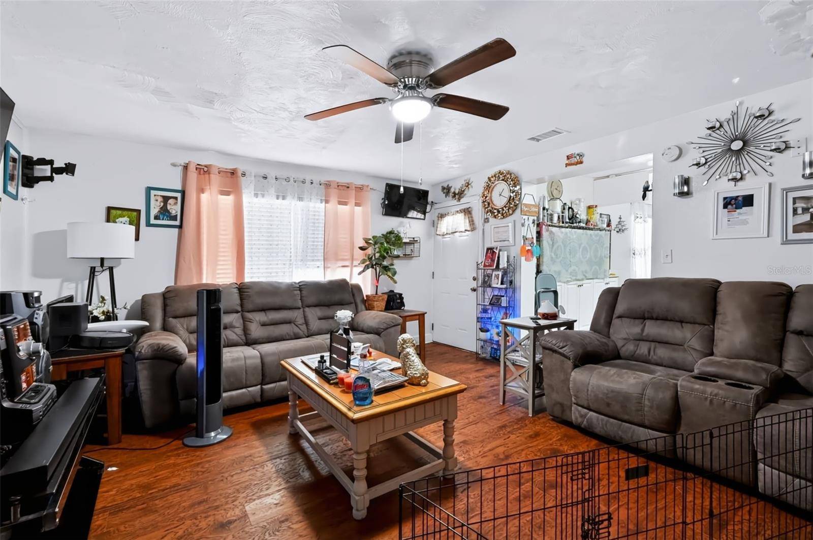 2409 GIDDENS AVE, Seffner, FL 33584