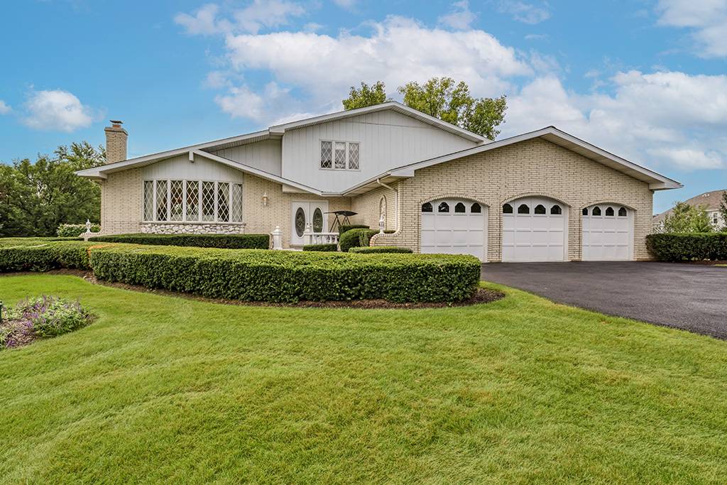15433 W 163rd ST, Homer Glen, IL 60491