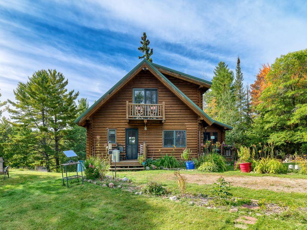 9014 Ban Lake SPUR N, Orr, MN 55771