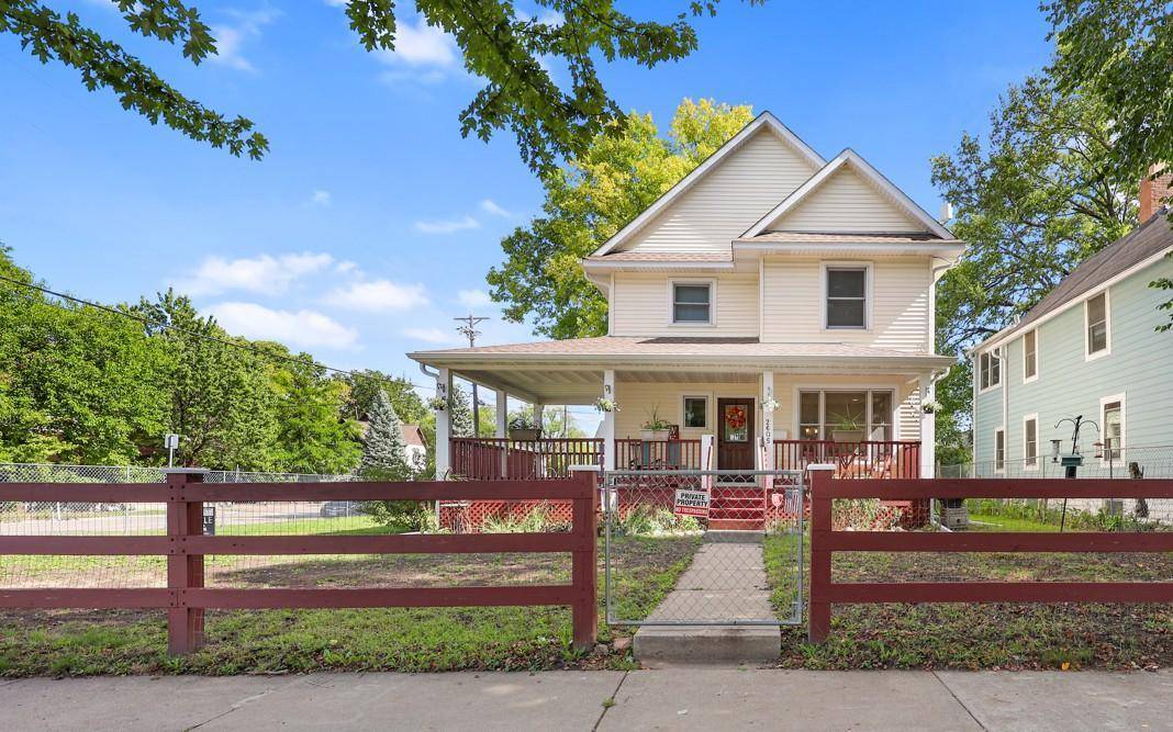 2605 17th AVE S, Minneapolis, MN 55407