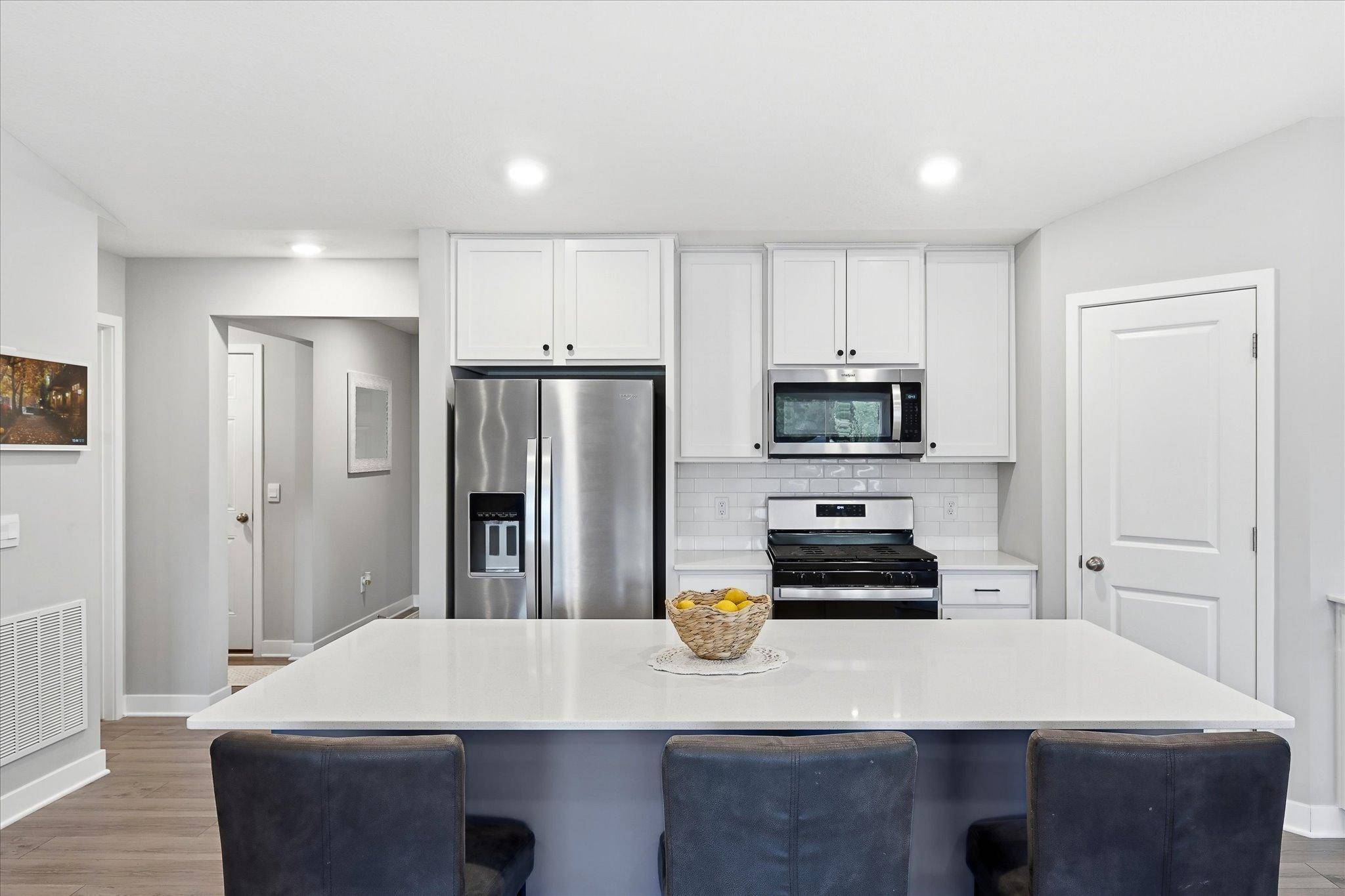 18001 Hidden Creek TRL, Lakeville, MN 55044
