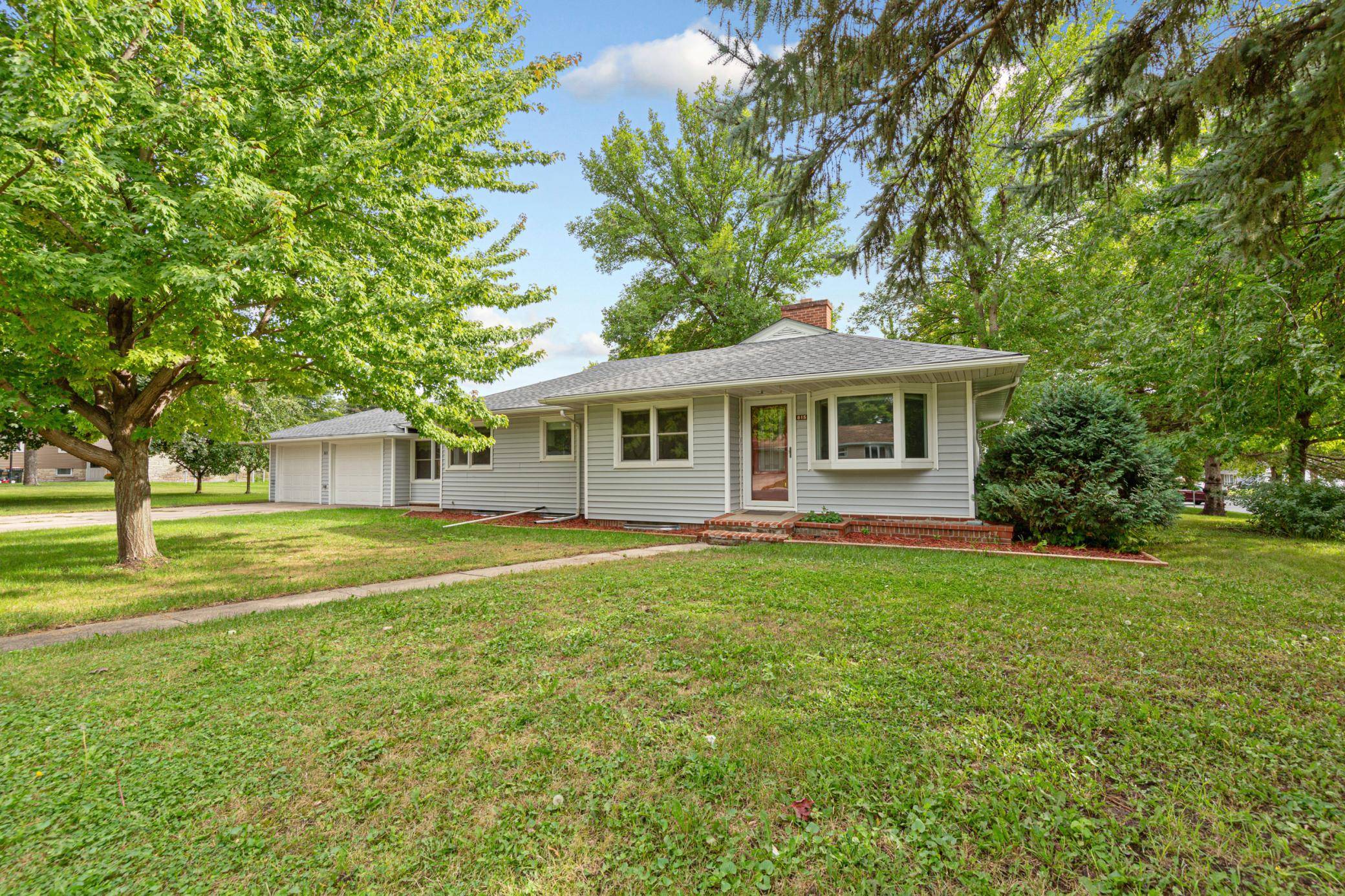 815 Court AVE, Gaylord, MN 55334