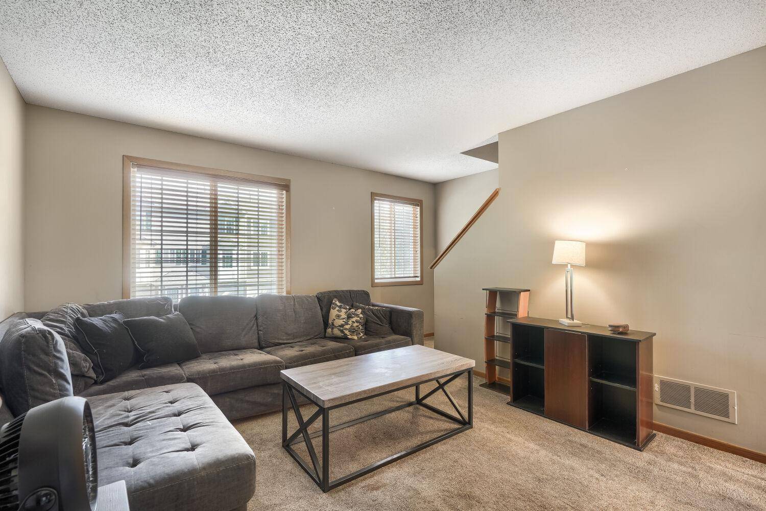 15521 Float LN #150, Apple Valley, MN 55124
