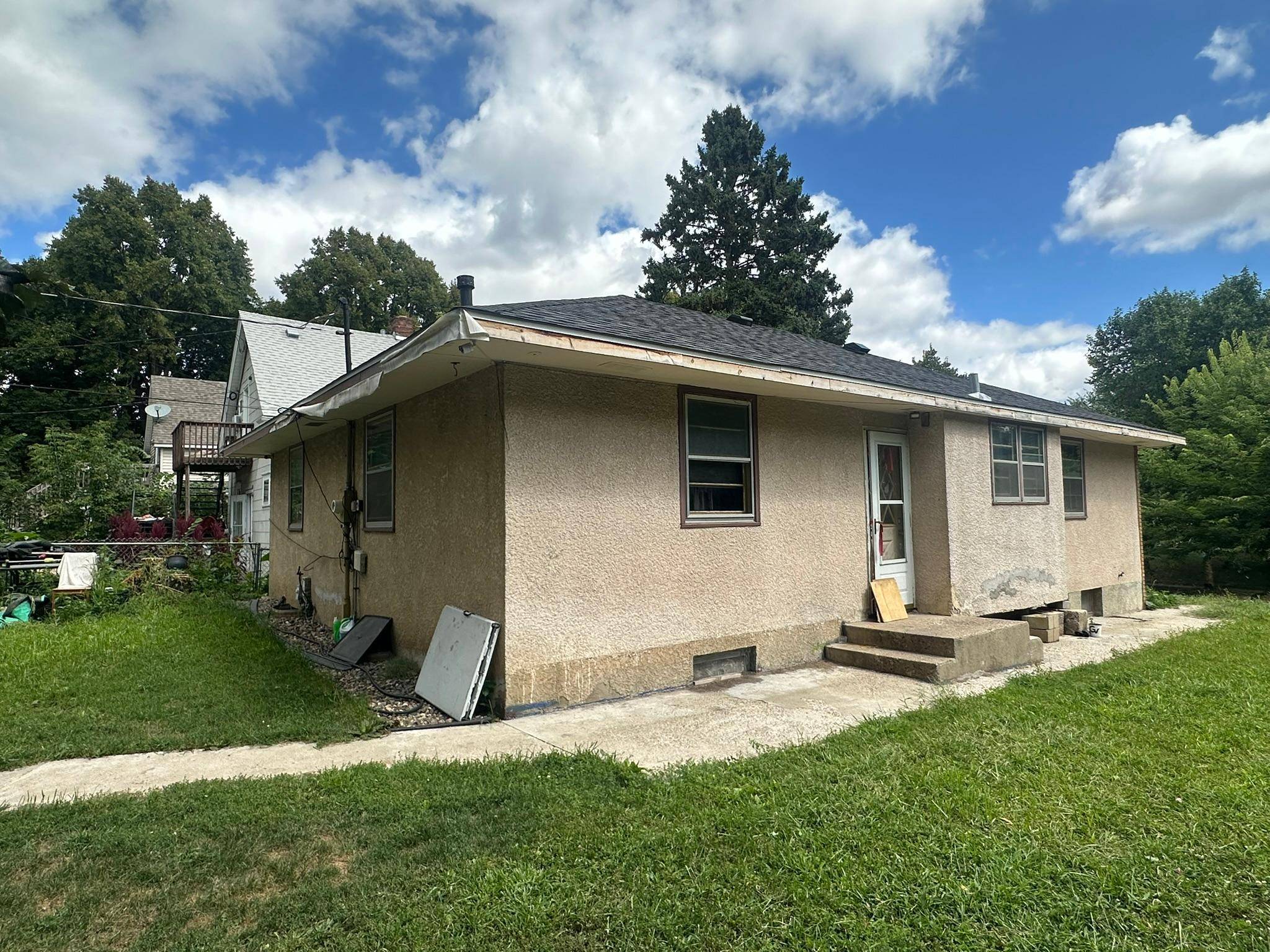 3247 Logan AVE N, Minneapolis, MN 55412