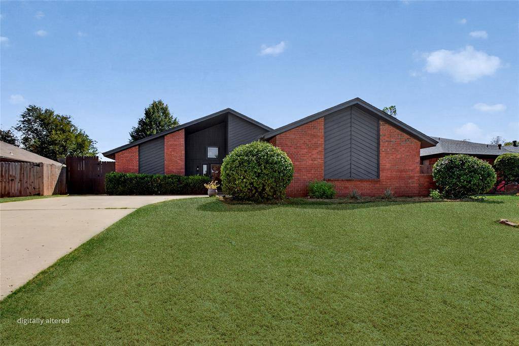 6900 Blue Spruce CT, Oklahoma City, OK 73162