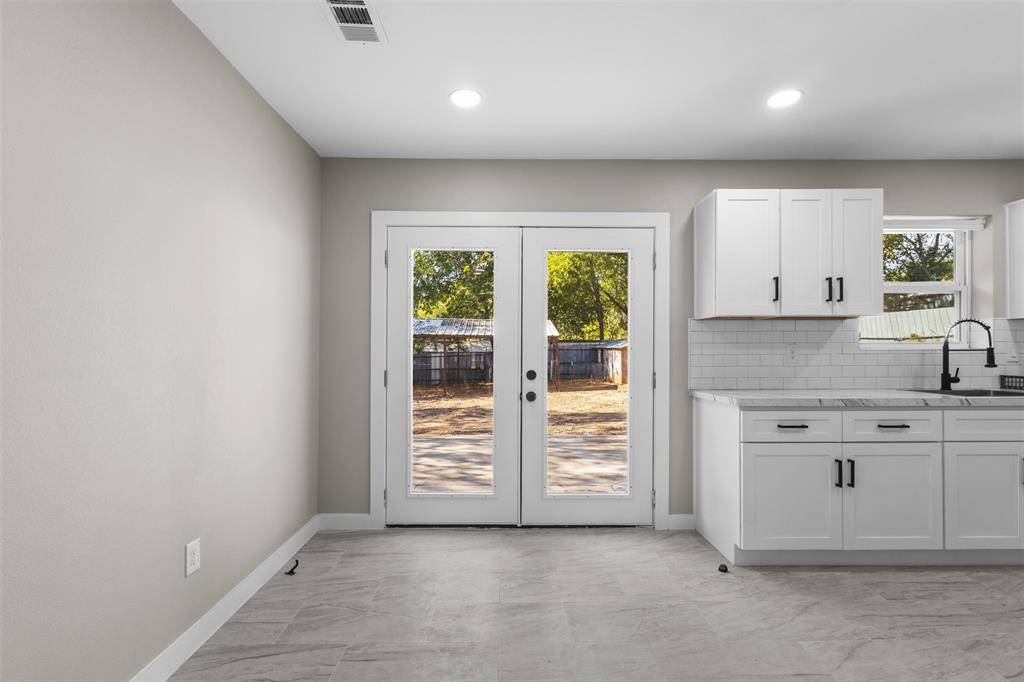1903 Beauford Road, Dallas, TX 75253