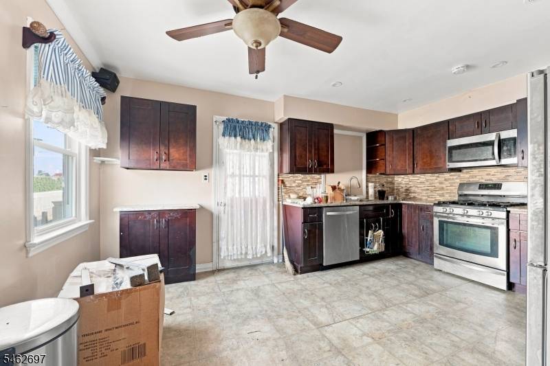 18 Memphis Ave, Belleville Twp., NJ 07109