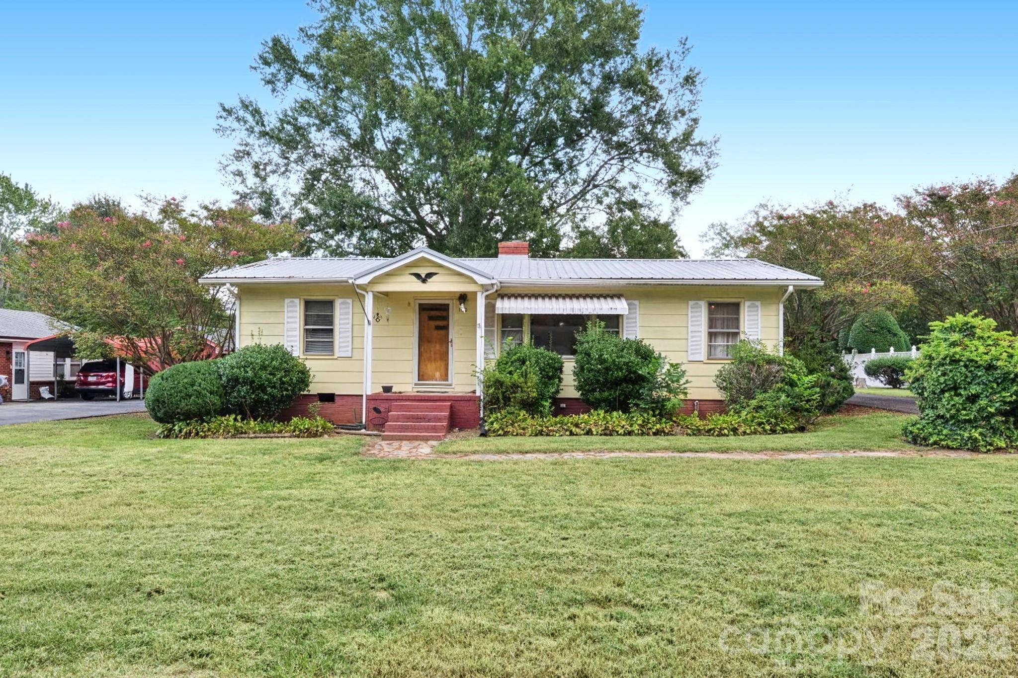 100 Dallas ST, Huntersville, NC 28078