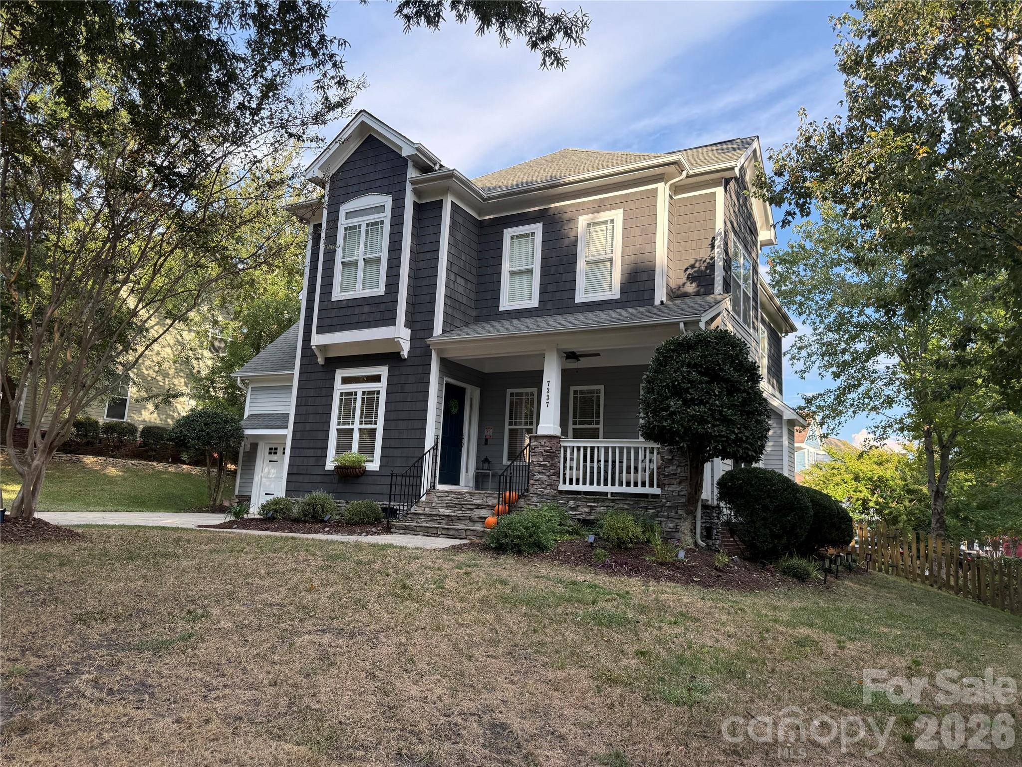 7337 Cascading Pines DR, Tega Cay, SC 29708