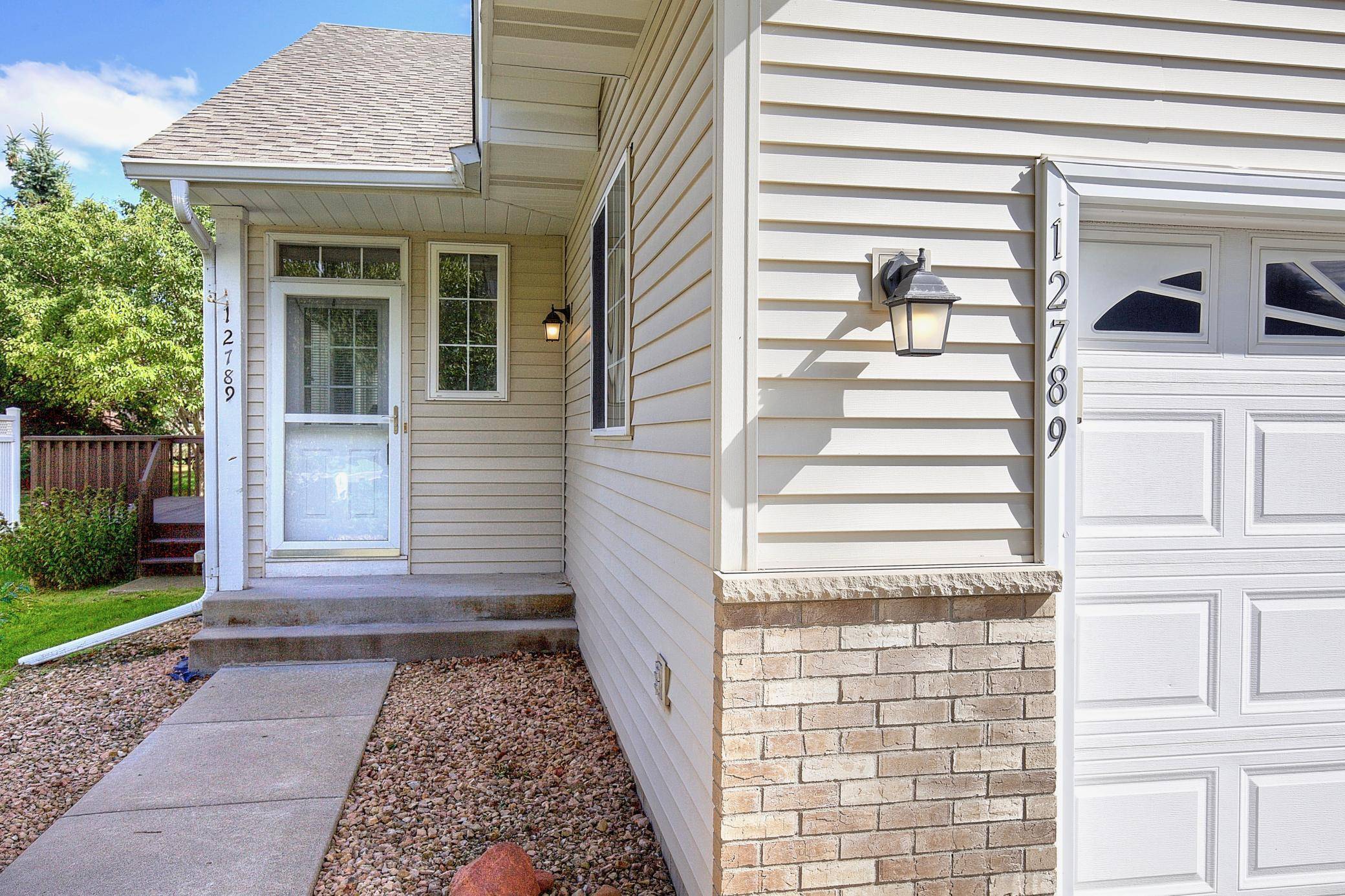 12789 Ulysses CIR NE, Blaine, MN 55434