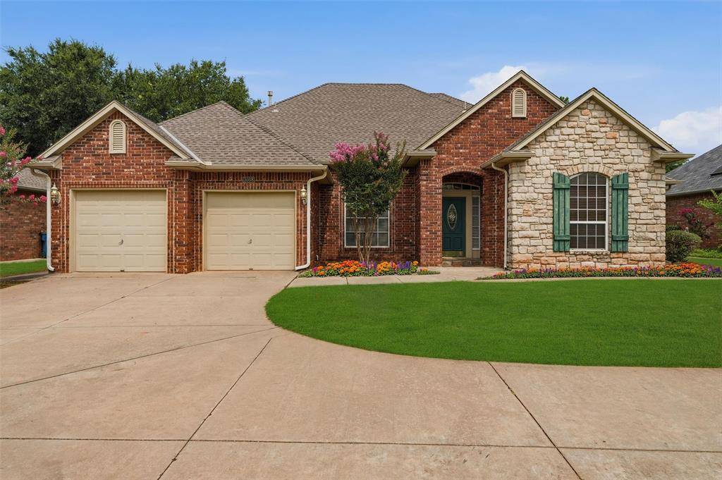 3008 Viewmont CT, Edmond, OK 73003