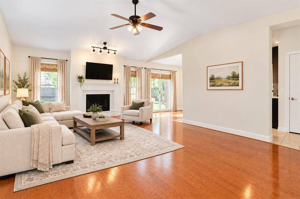 19044 Bilbrook Lane, Dallas, TX 75287