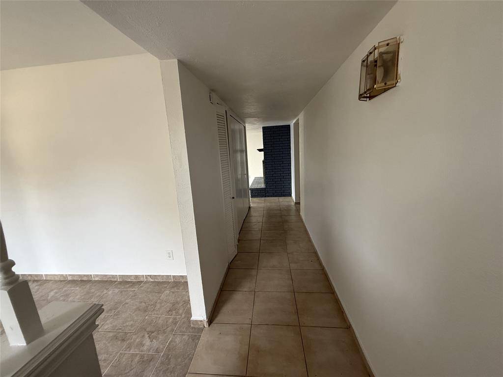 11634 Featherbrook Drive, Dallas, TX 75228