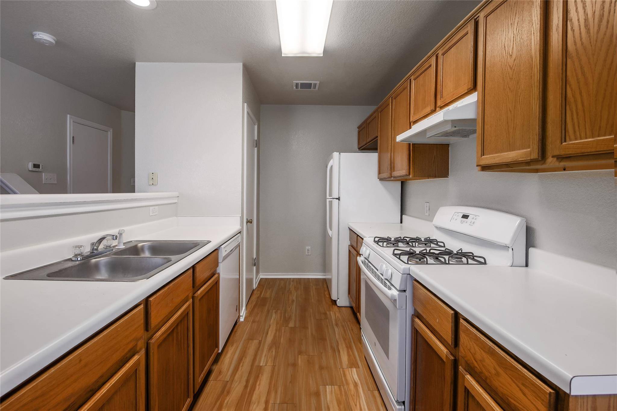 1005 Christopher Ave #A, Round Rock, TX 78681