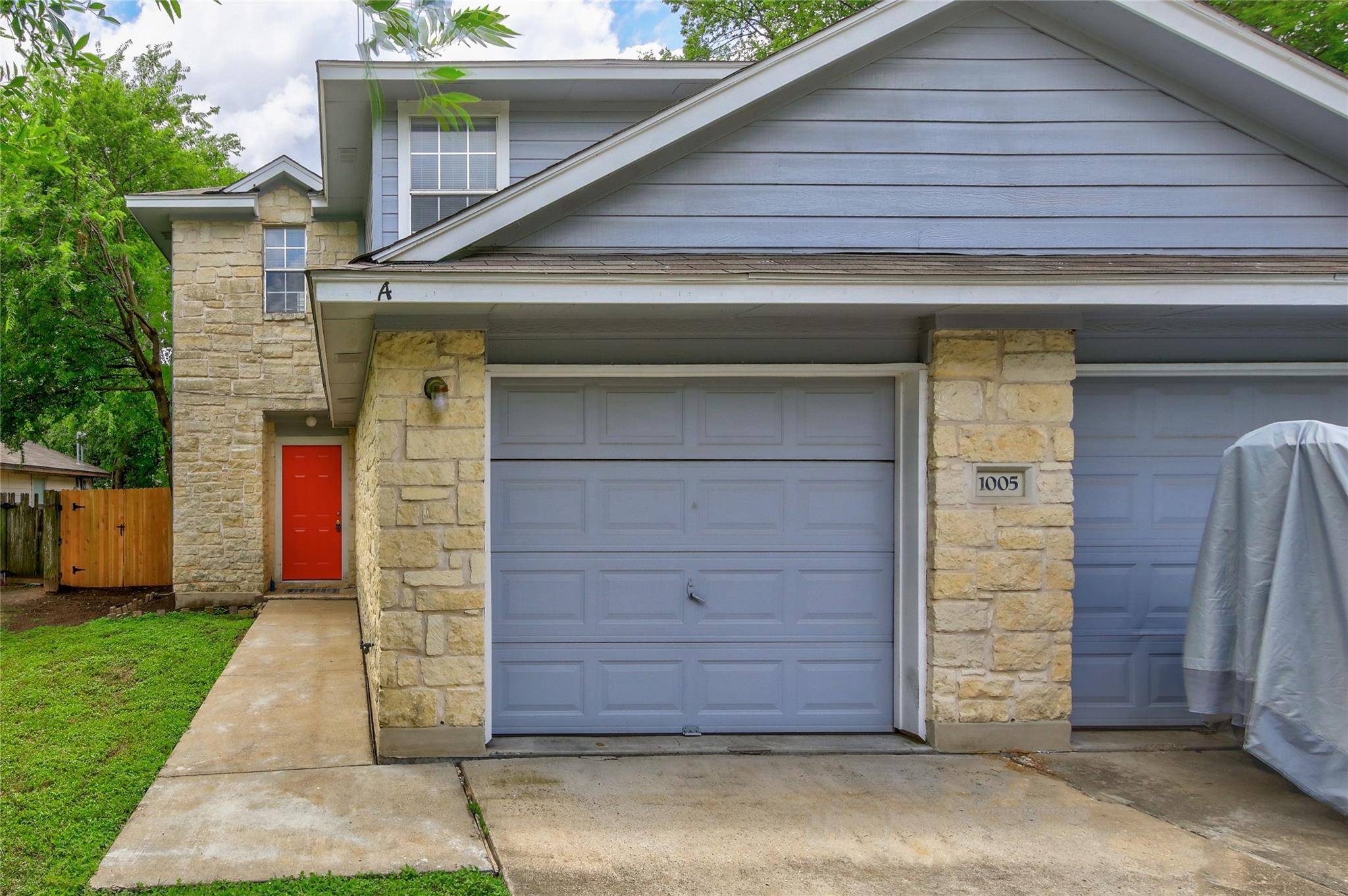 1005 Christopher Ave #A, Round Rock, TX 78681