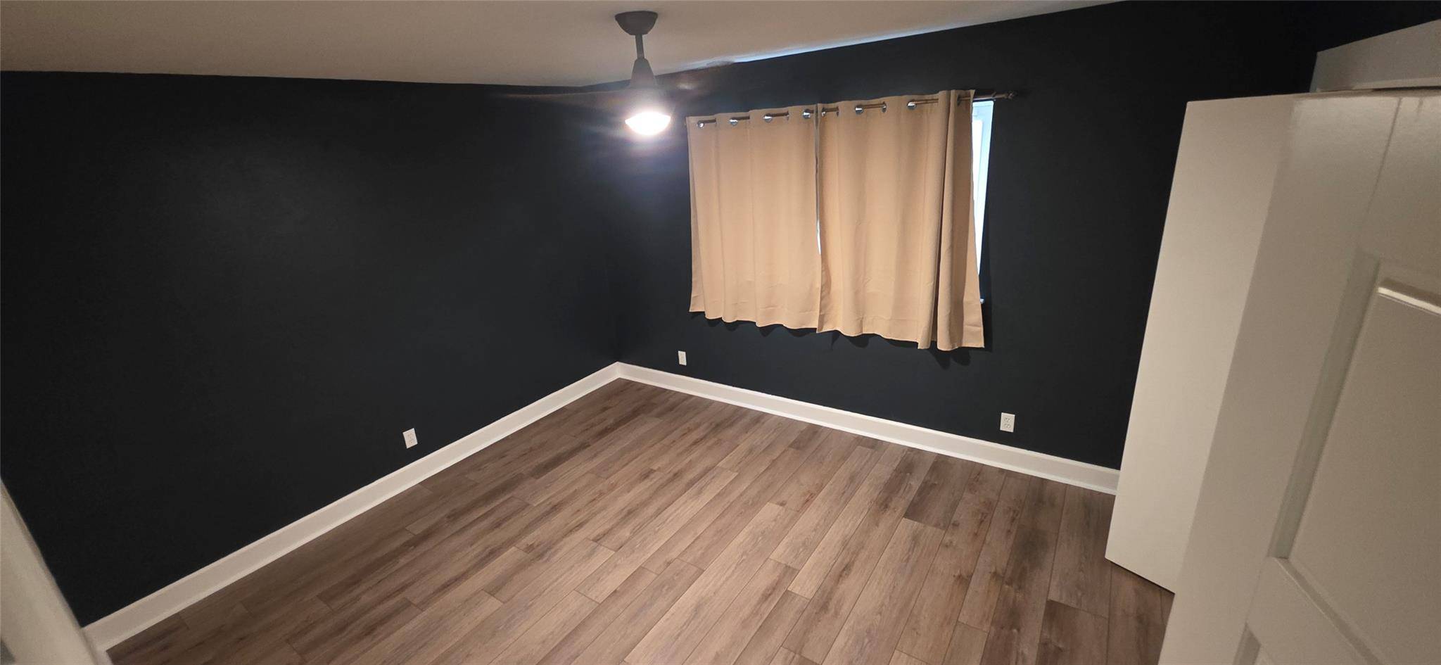3205 Loyola LN, Austin, TX 78723