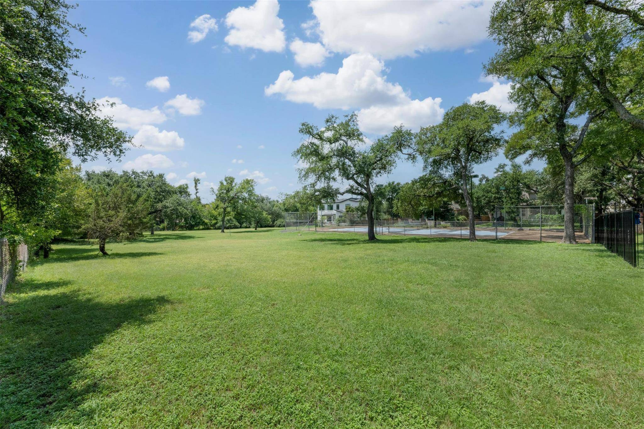 9911 Anderson Mill RD #GA, Austin, TX 78750