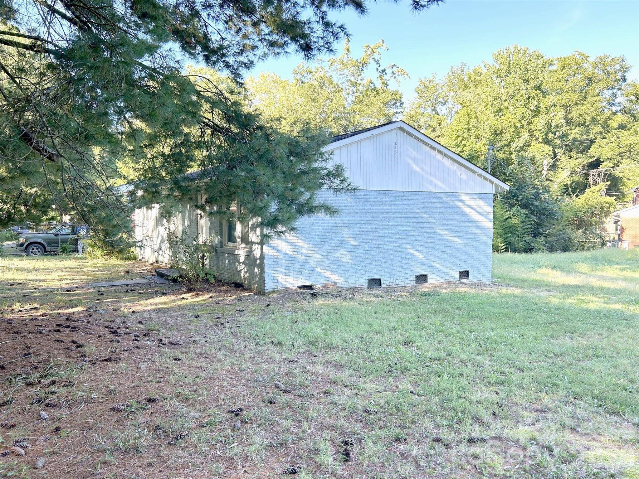 3000 Rodman ST, Charlotte, NC 28205