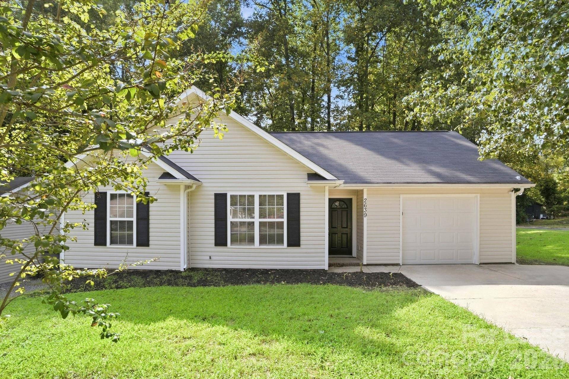 2639 Daffodil DR, Charlotte, NC 28269