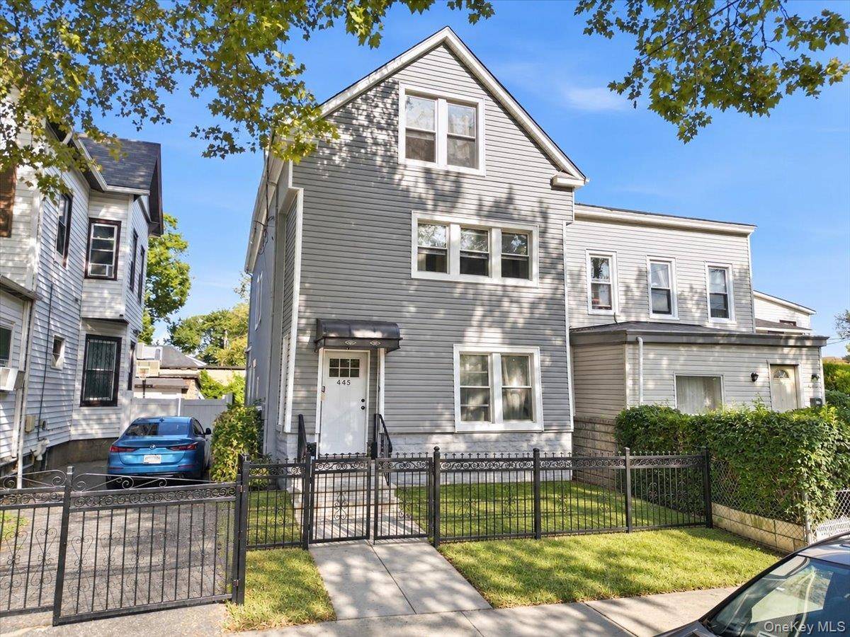 445 S 8th AVE, Mount Vernon, NY 10550