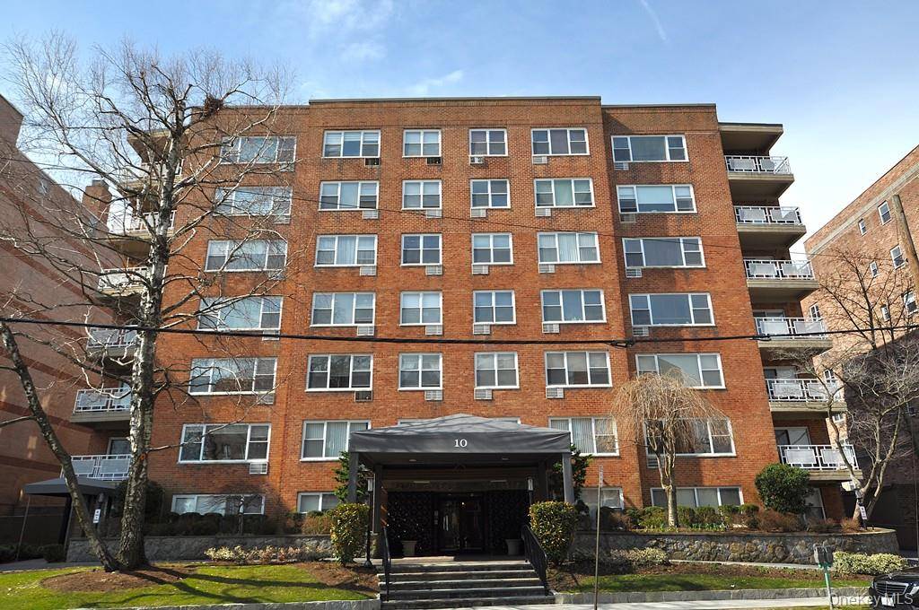 10 Old Mamaroneck RD #2A, White Plains, NY 10605