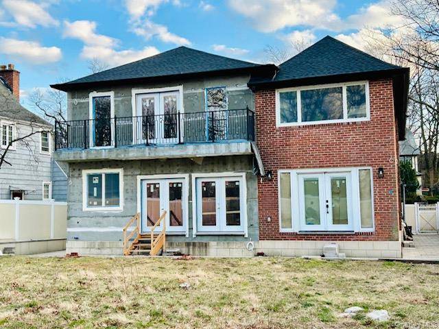 175-25 Devonshire RD, Jamaica Estates, NY 11432