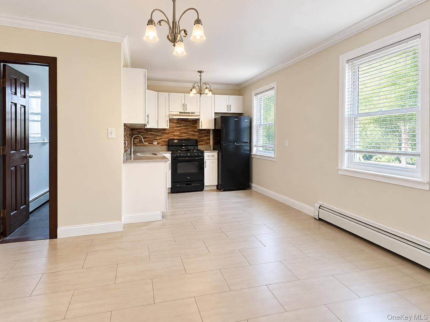 14035 183rd ST, Springfield Gardens, NY 11413