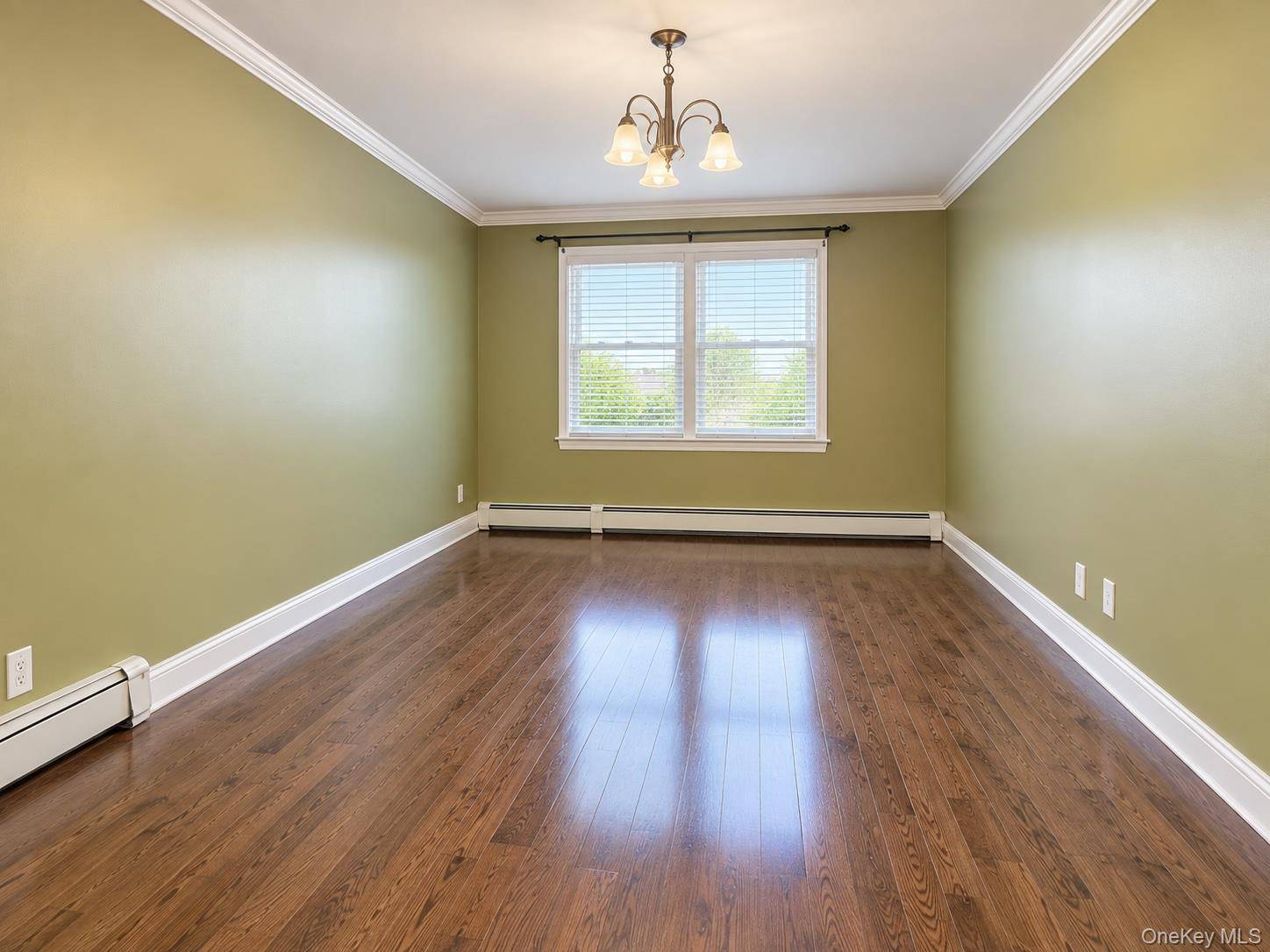14035 183rd ST, Springfield Gardens, NY 11413