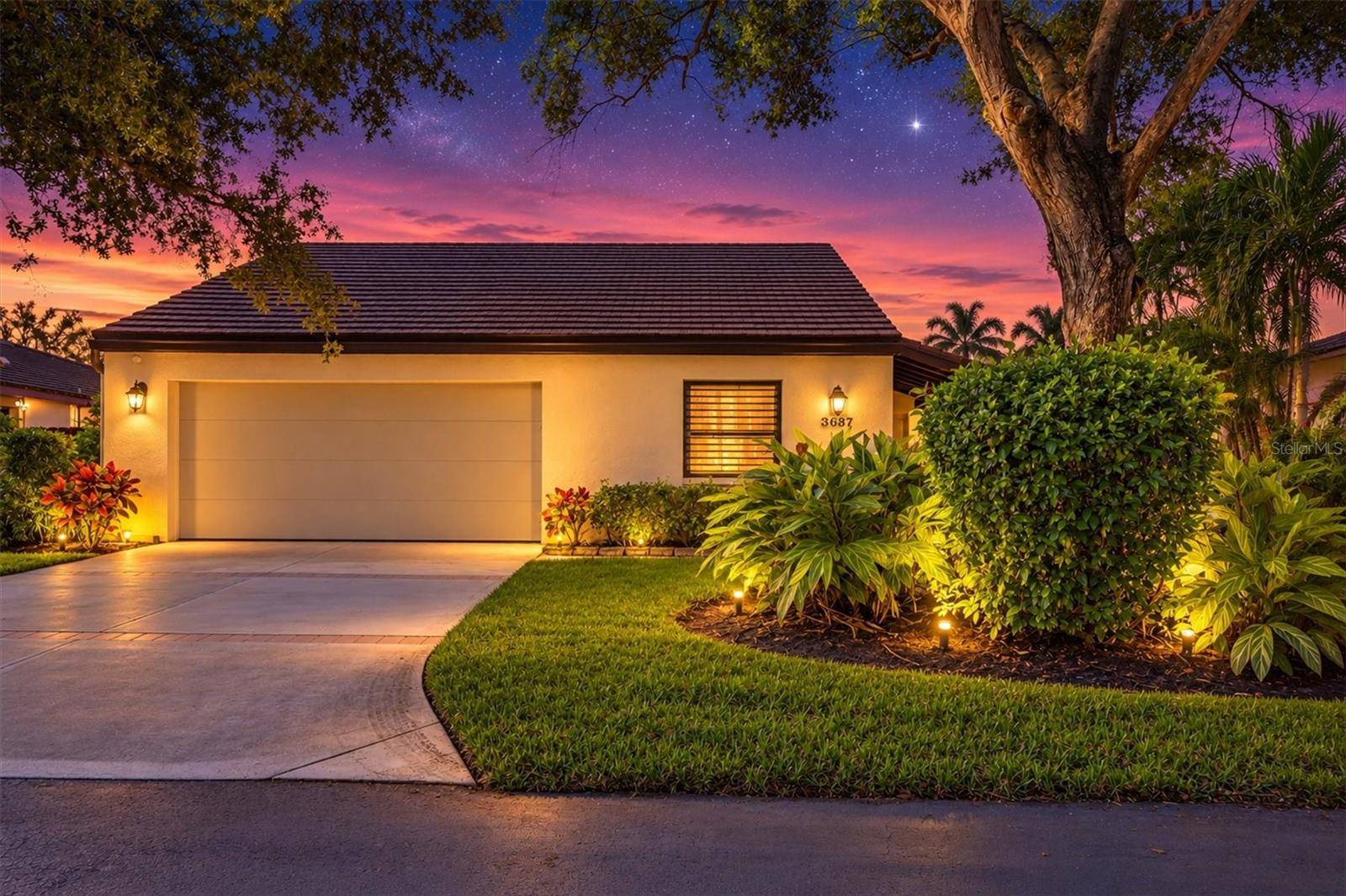3634 GLEN OAKS MANOR DR, Sarasota, FL 34232