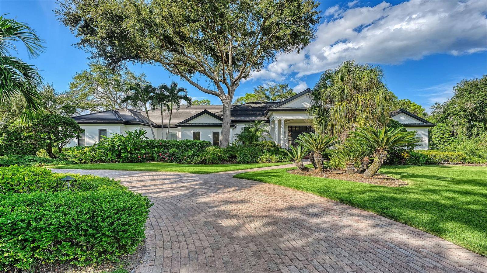 324 OSPREY POINT DR, Osprey, FL 34229