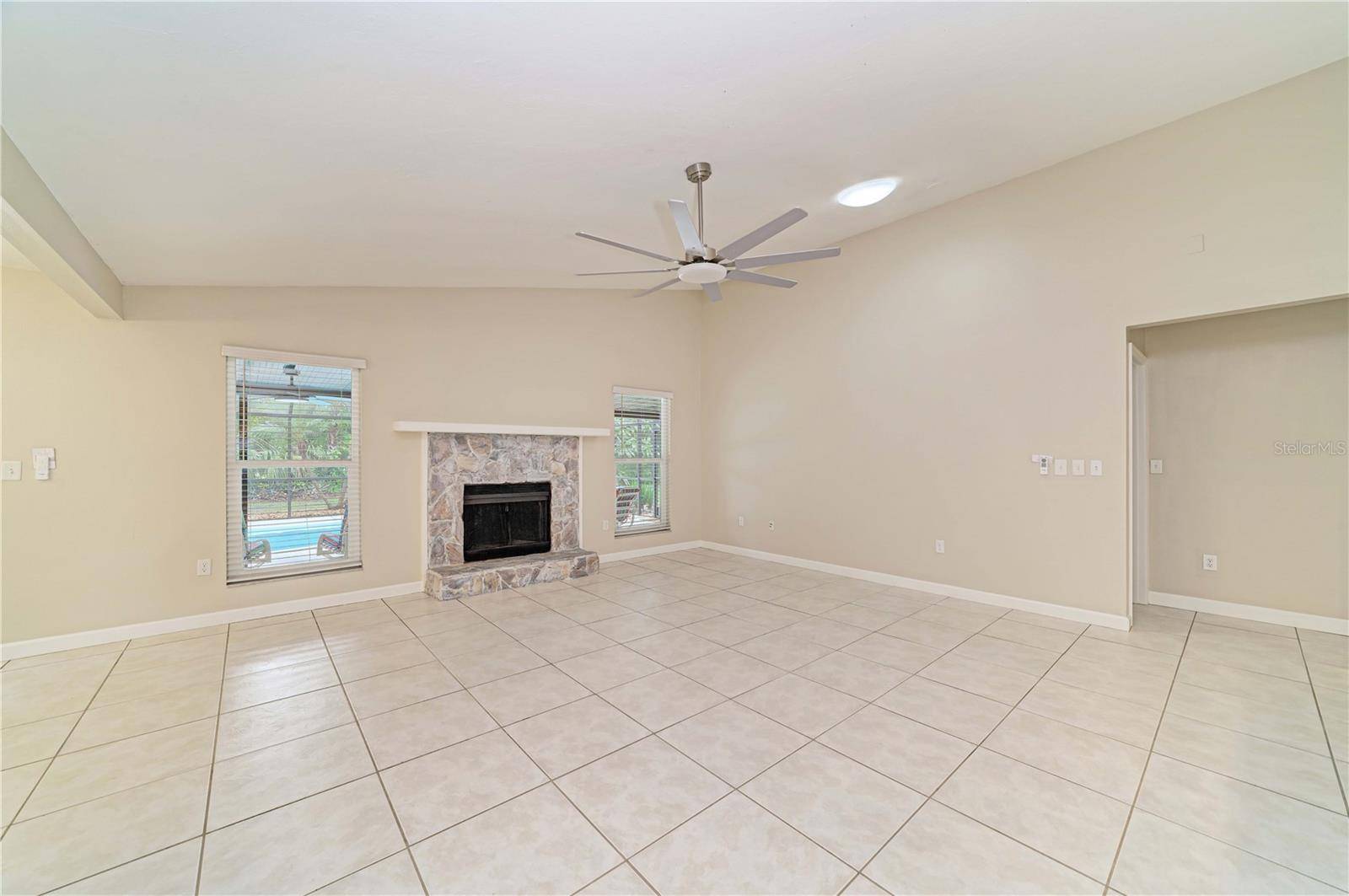 4502 33RD AVE W, Bradenton, FL 34209