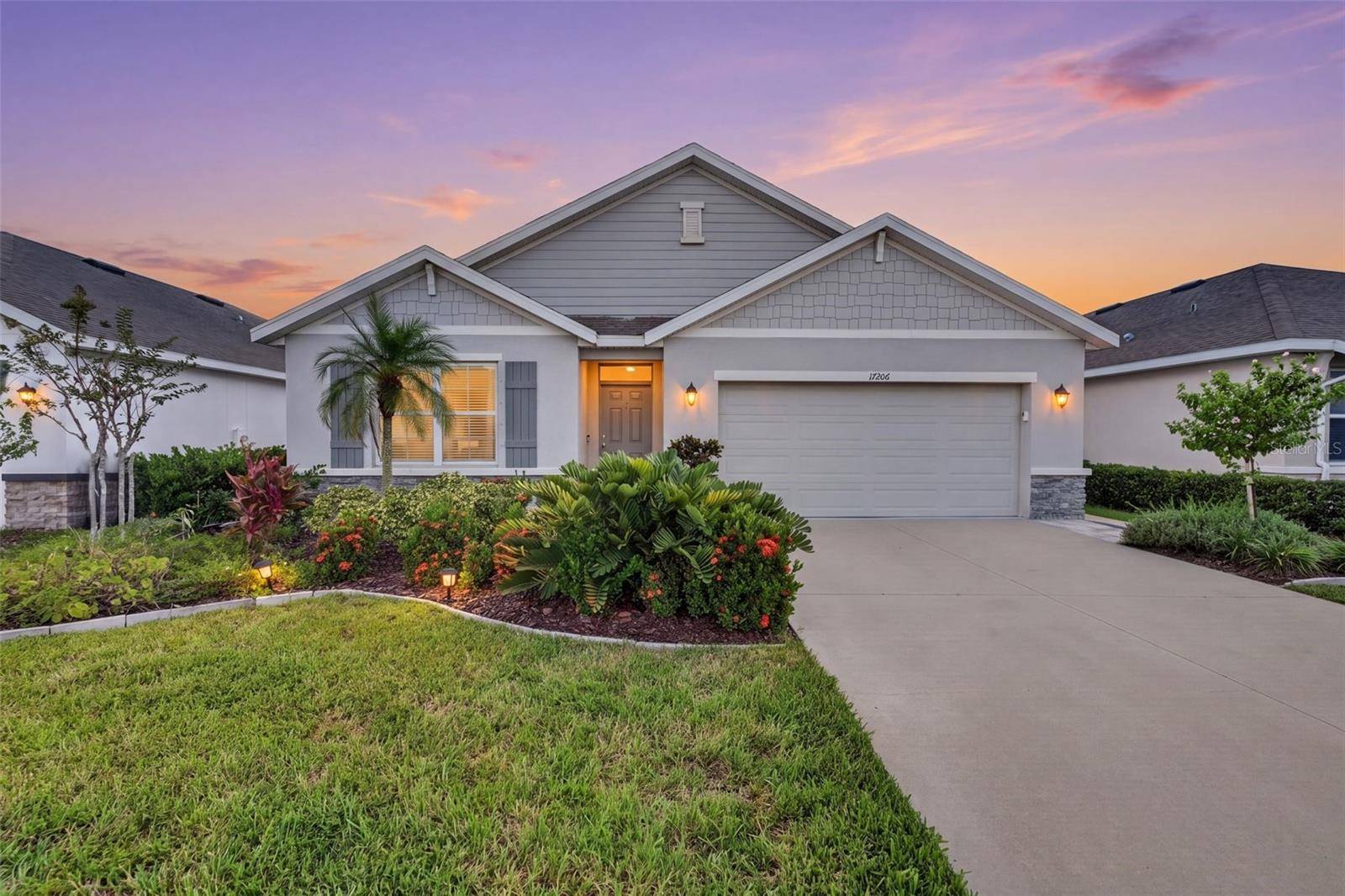 17206 RESERVA DR, Bradenton, FL 34211