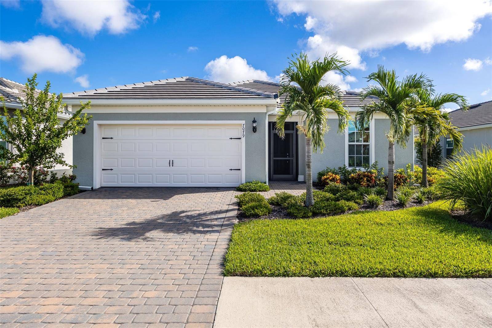 7079 CHAPEL CREEK LN, North Fort Myers, FL 33917