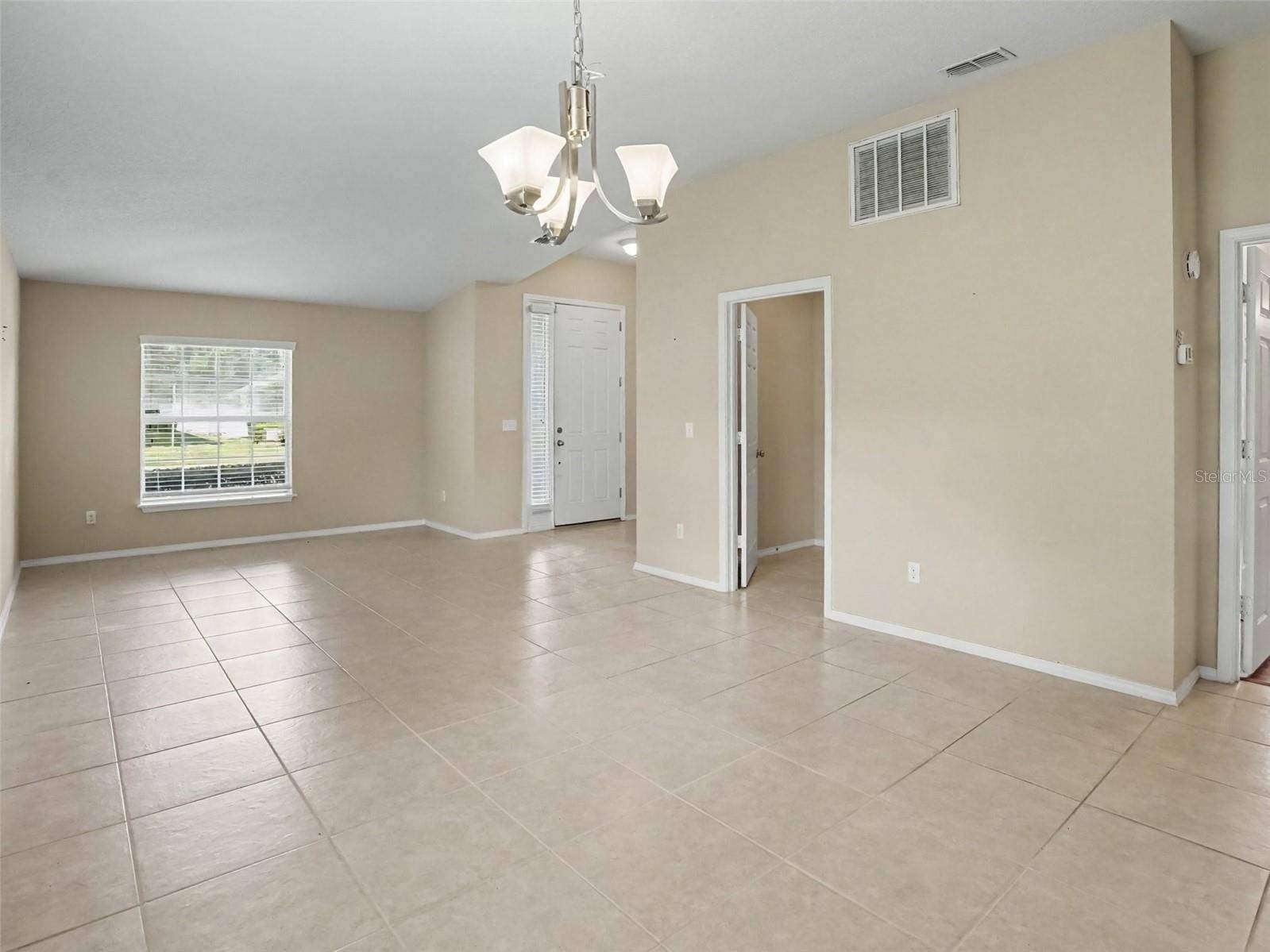 3067 SANTA MARCOS DR, Clermont, FL 34715