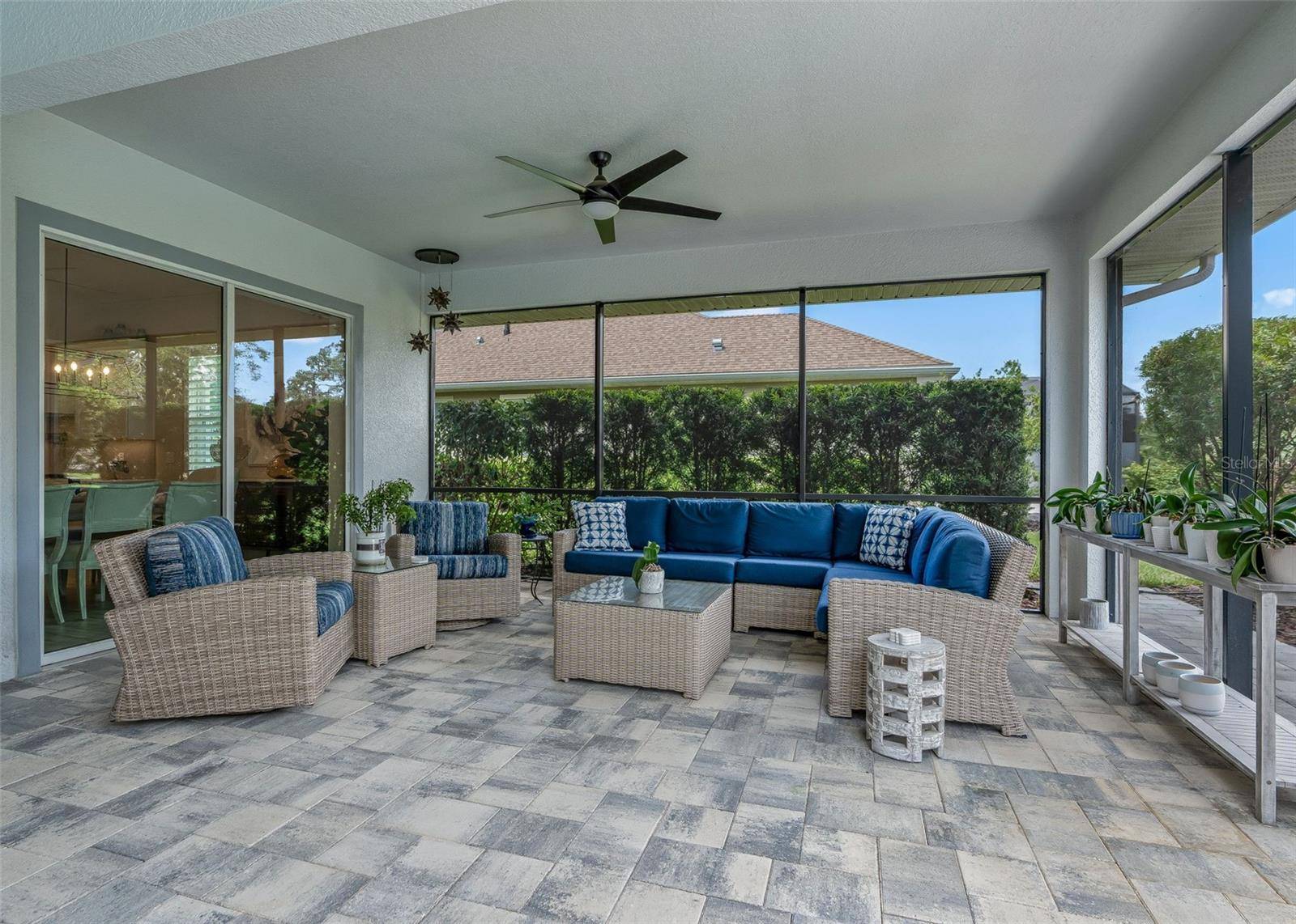 6043 APEX WAY, Lady Lake, FL 32159