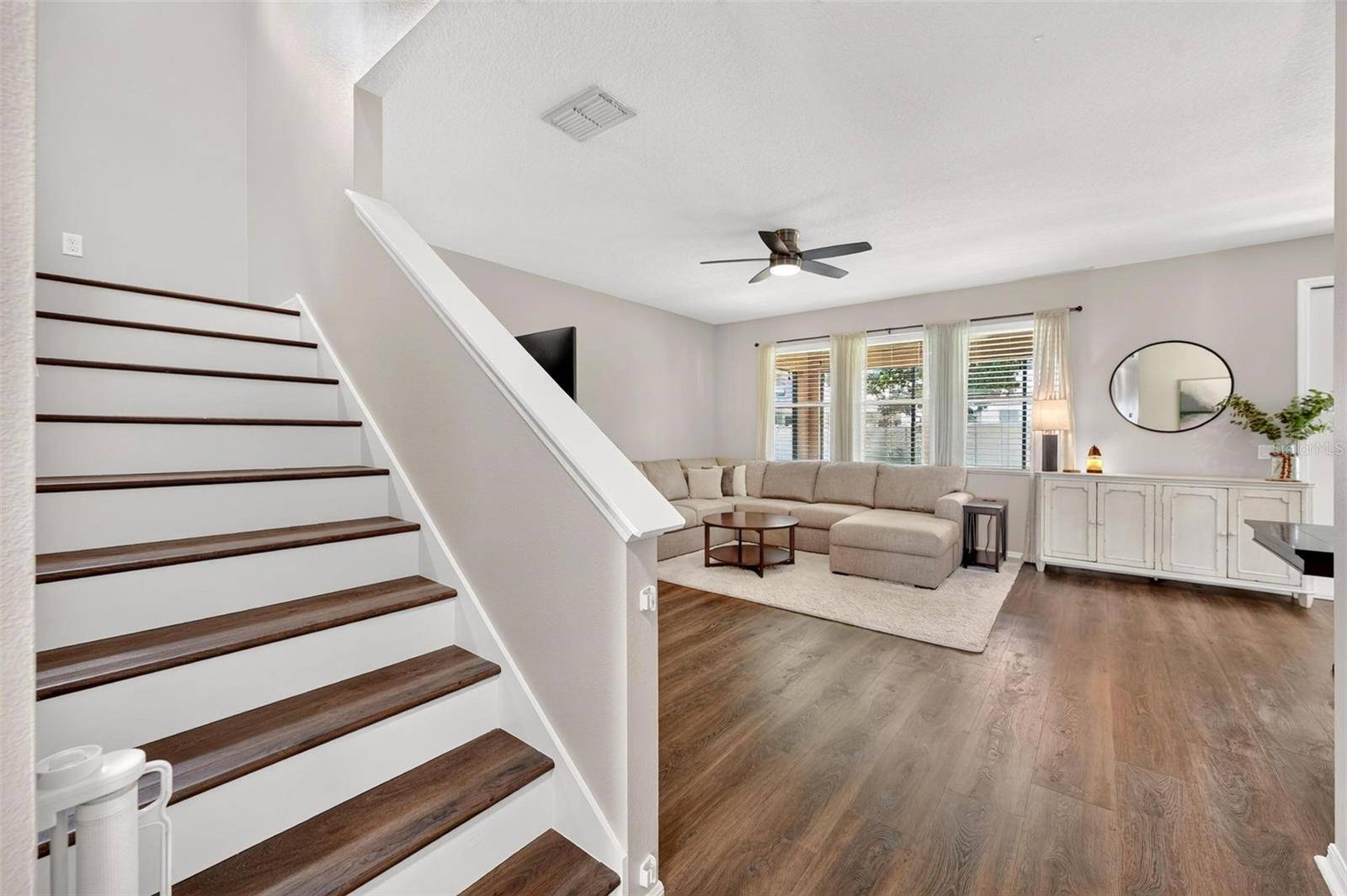 8113 LAZY BEAR LN, Winter Park, FL 32792
