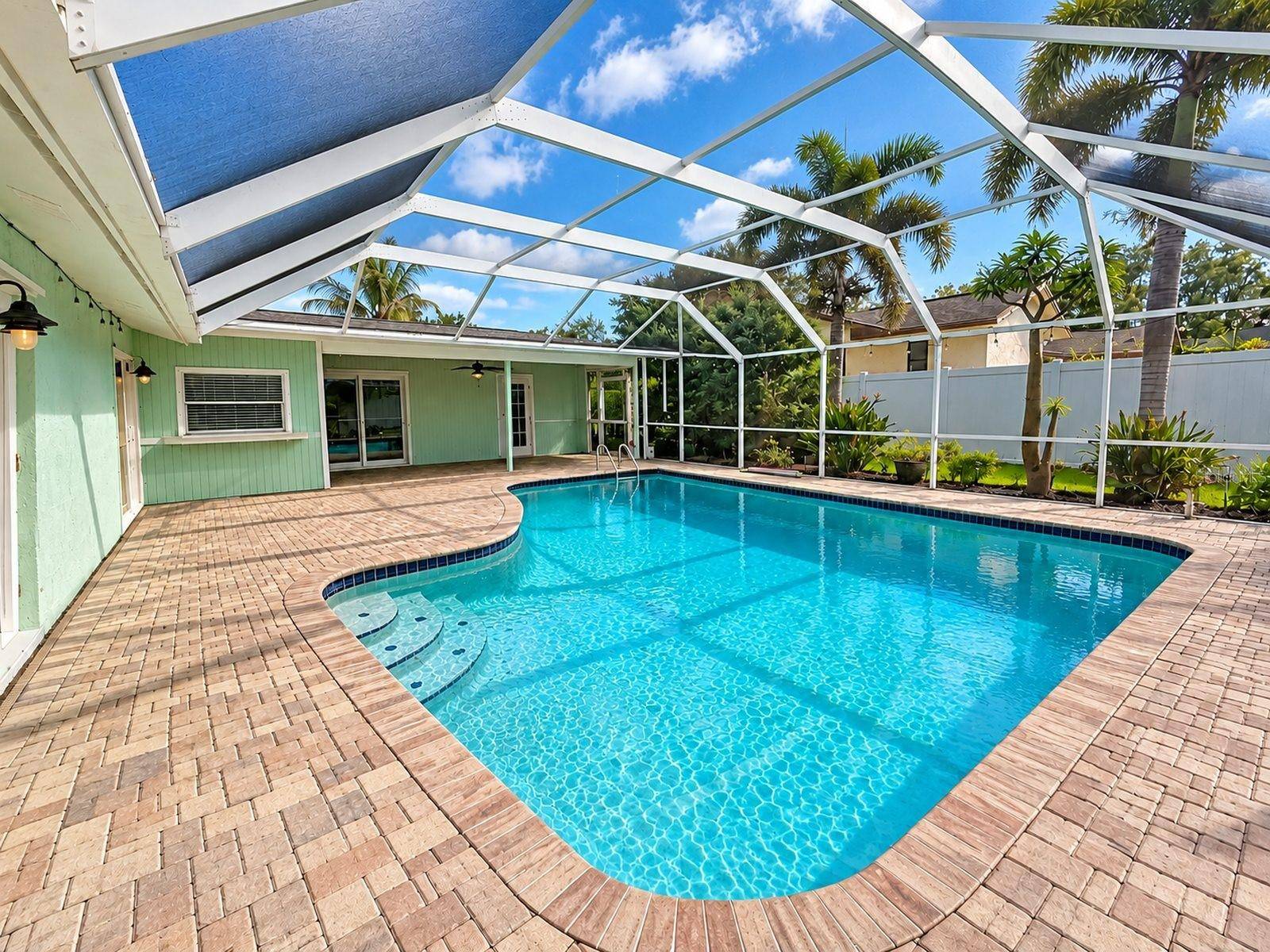 1358 WEXFORD DR S, Palm Harbor, FL 34683