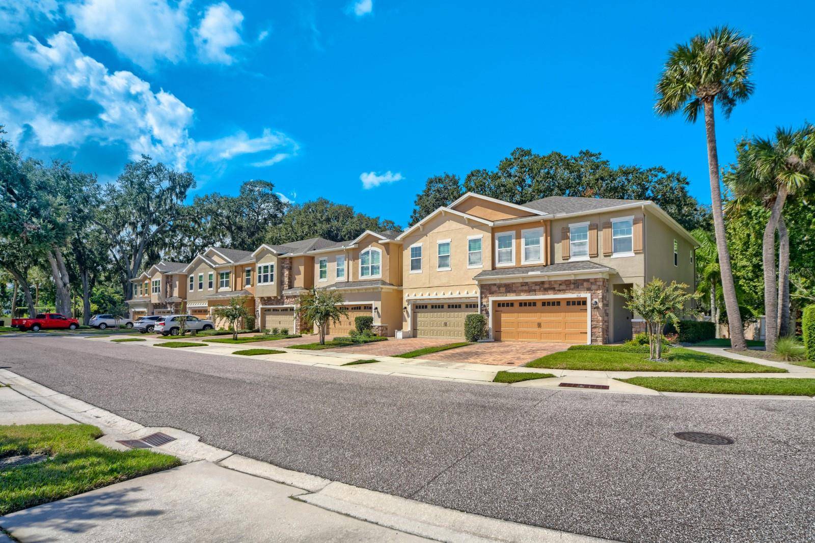 900 WALKERS GROVE LN, Winter Garden, FL 34787