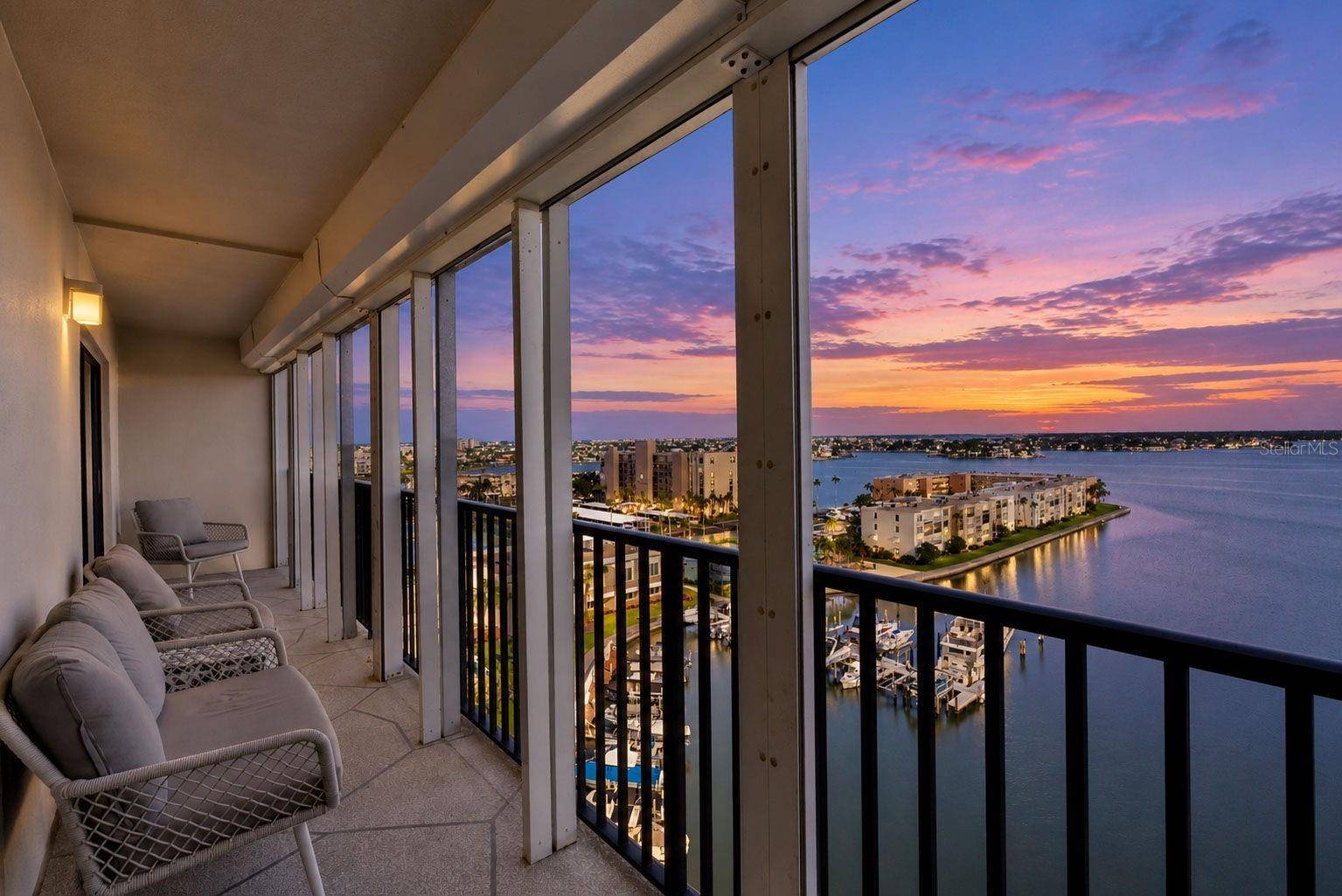 7300 SUN ISLAND DR S #1104, South Pasadena, FL 33707