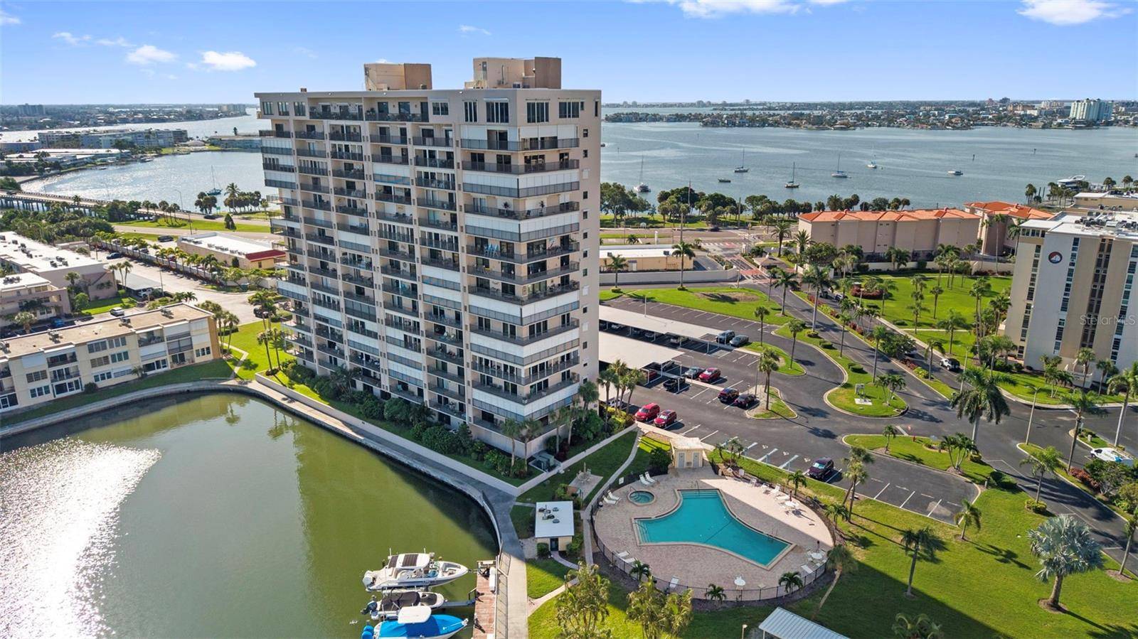 7300 SUN ISLAND DR S #1104, South Pasadena, FL 33707