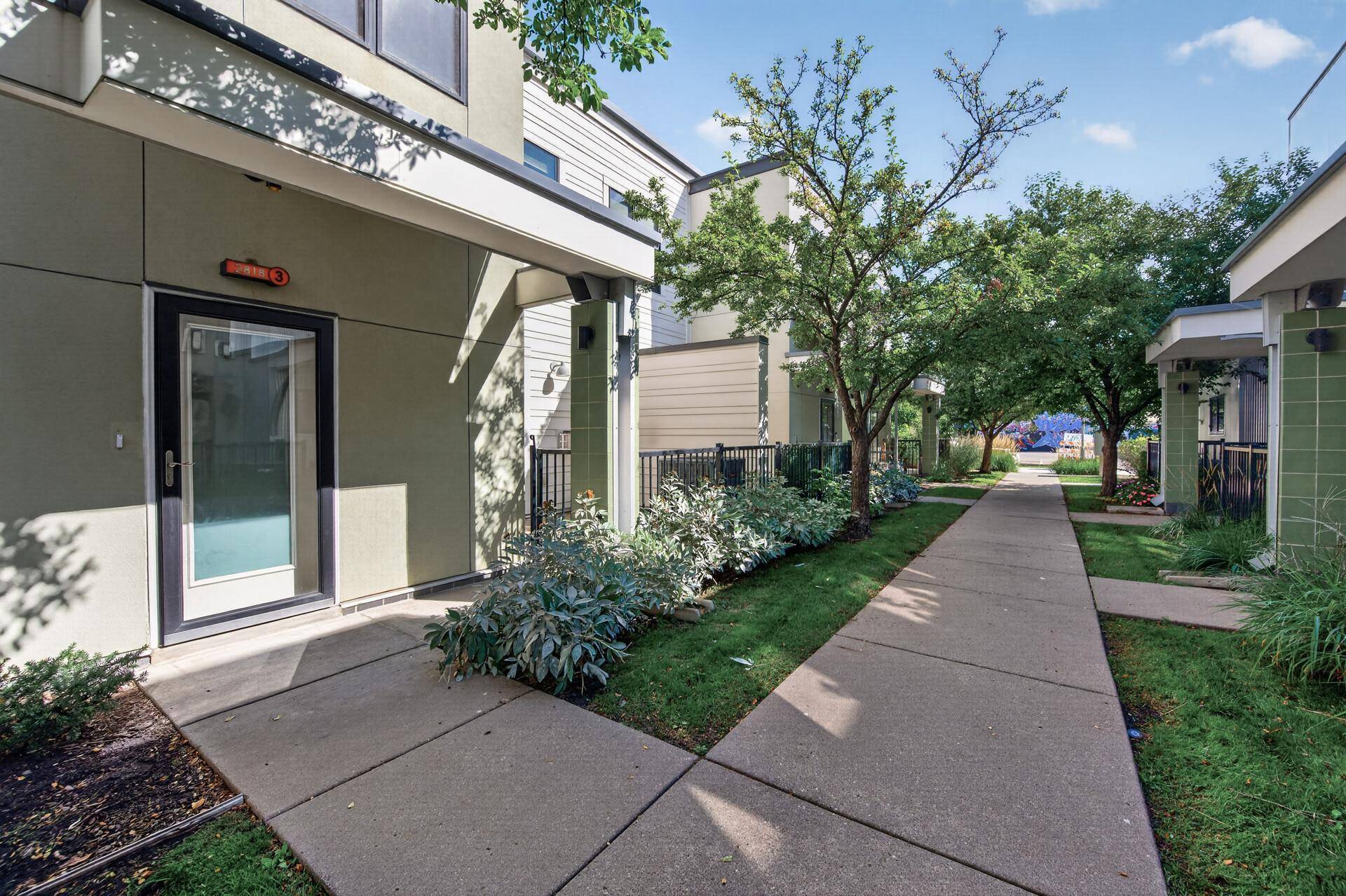 2818 Aldrich AVE S #103, Minneapolis, MN 55408