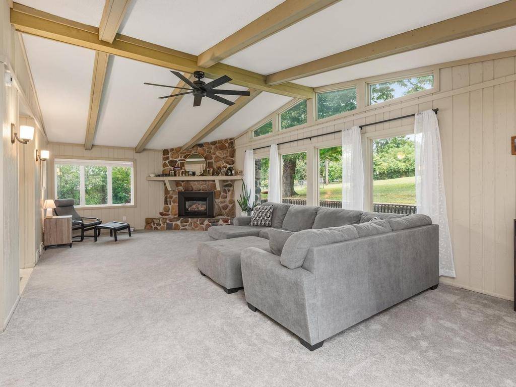 924 Ravine ST, Faribault, MN 55021