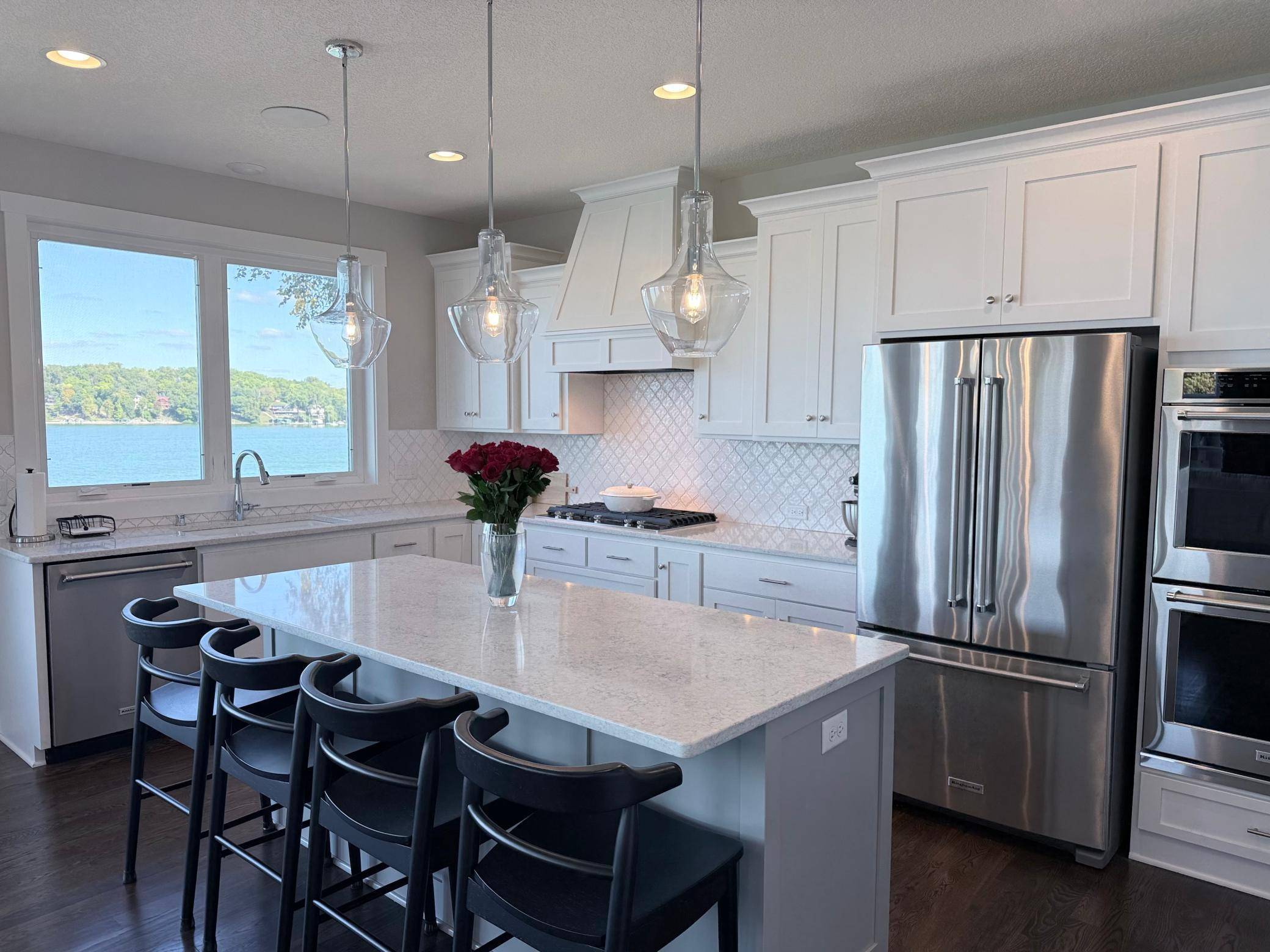 5036 Enchanted RD, Mound, MN 55364