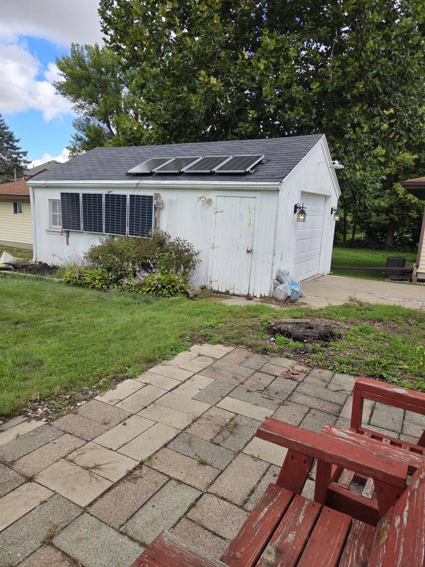416 10th ST SE, Waseca, MN 56093