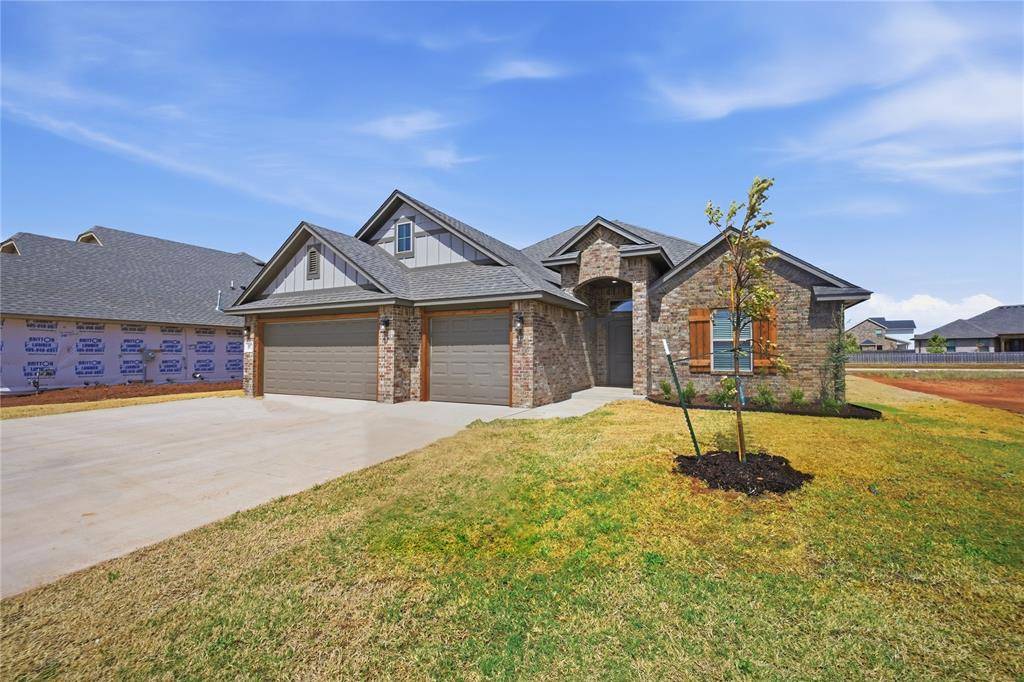 667 Almond Blossom RD, Piedmont, OK 73078