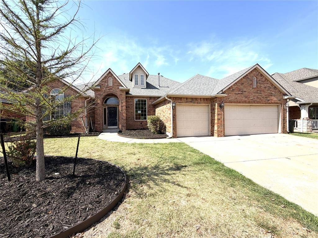 18309 El Greco DR, Edmond, OK 73012