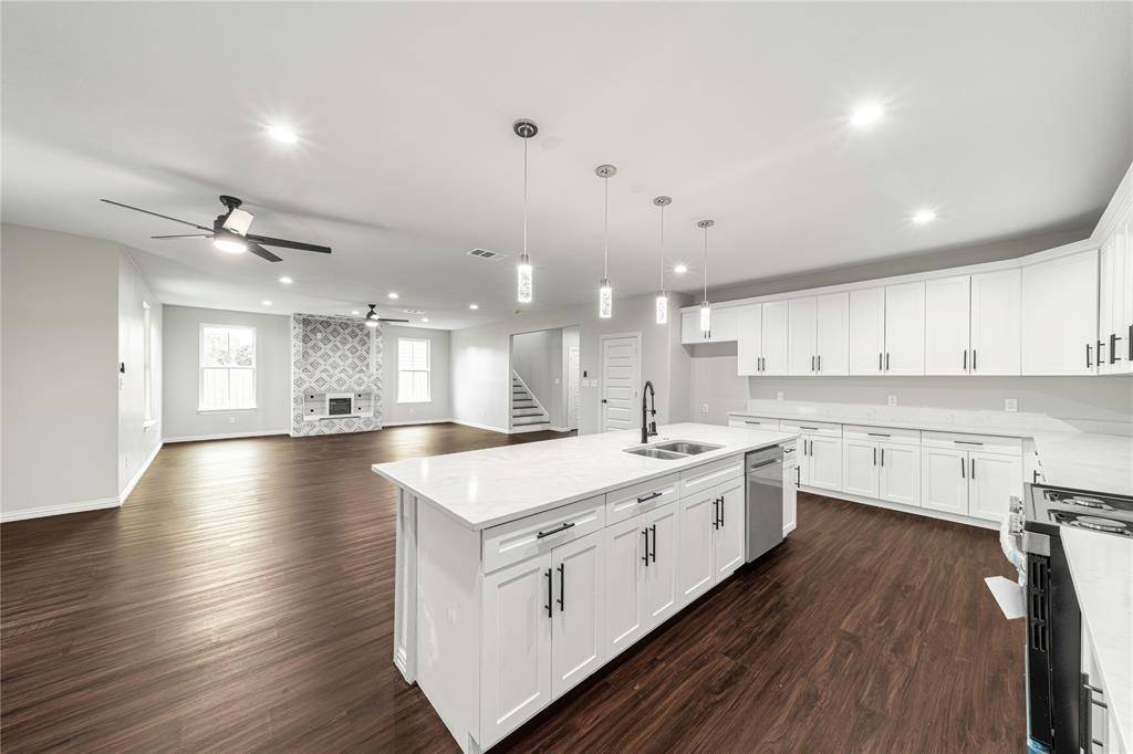 3134 Alaska Avenue, Dallas, TX 75216