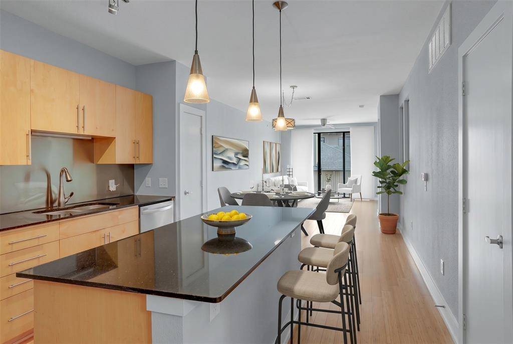 4333 Gilbert Avenue #215, Dallas, TX 75219